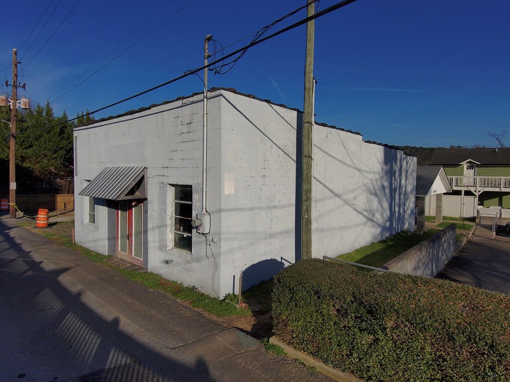 44 N Church Street, Ellijay GA 30540 - Photo
