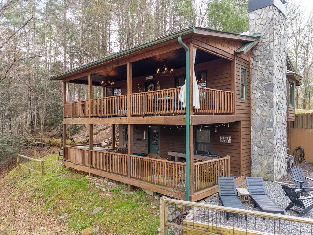 130 Clark Drive, Ellijay GA 30540 - Photo