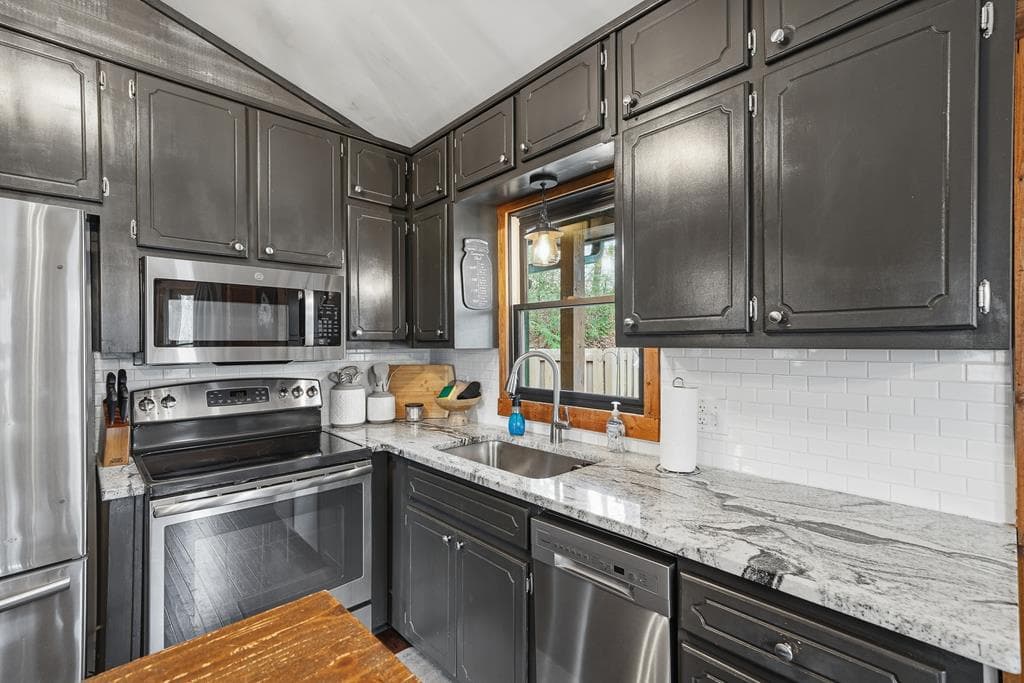130 Clark Drive, Ellijay GA 30540 - Photo