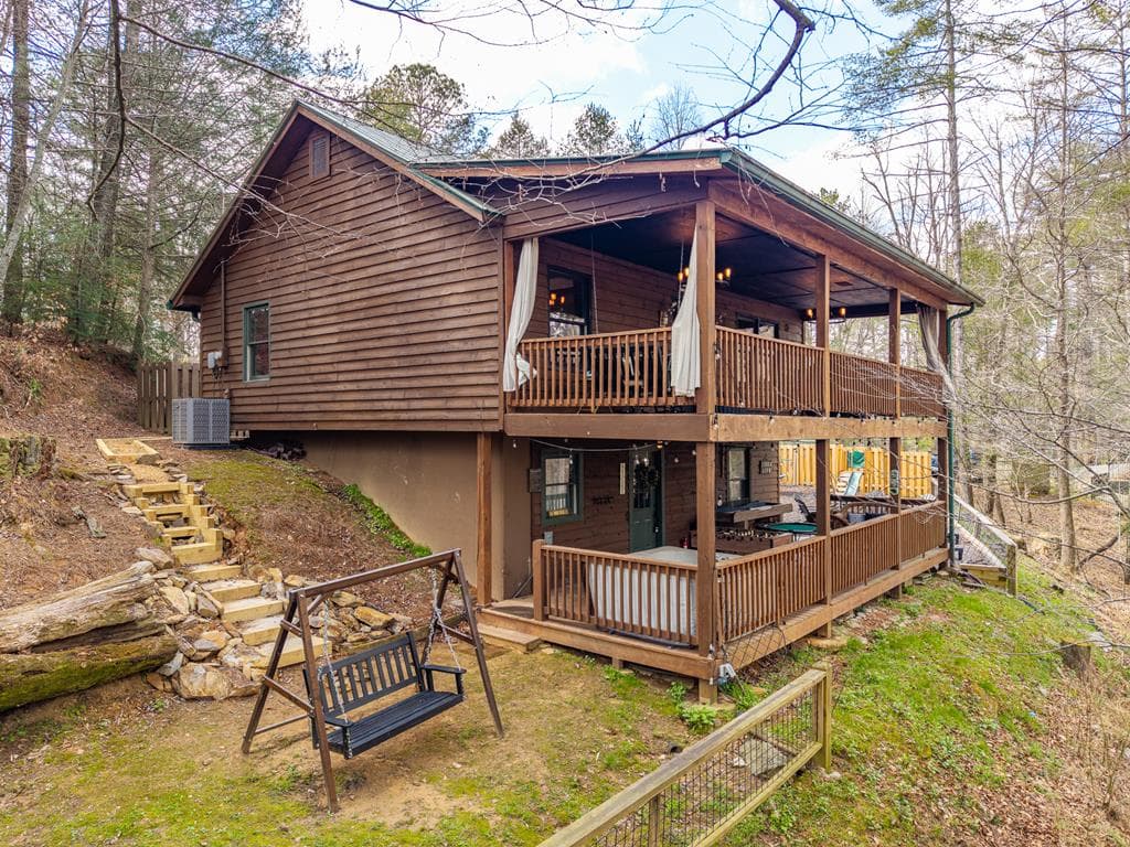 130 Clark Drive, Ellijay GA 30540 - Photo
