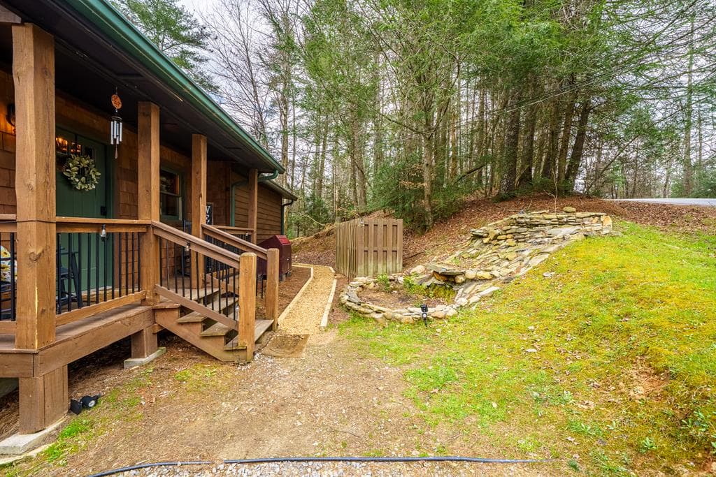 130 Clark Drive, Ellijay GA 30540 - Photo