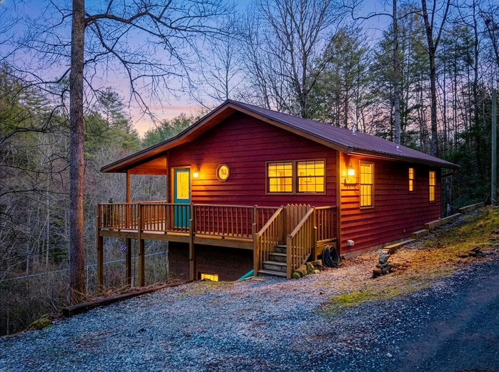 608 Hilltop Lane, Murphy NC 28906 - Primary photo