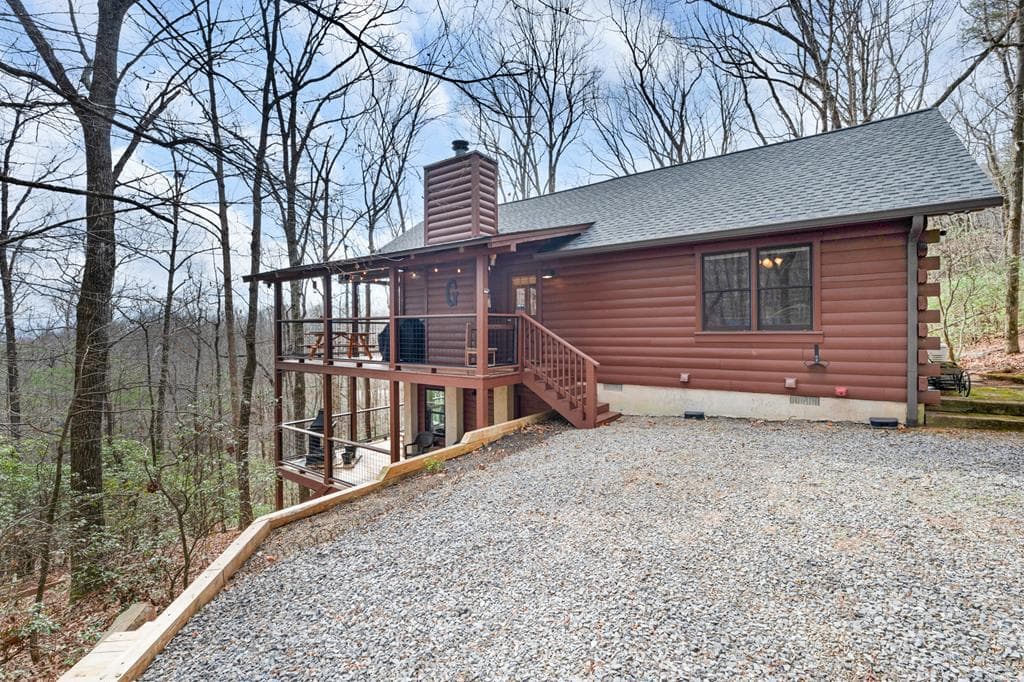 173 Mountain Laurel Lane, Ellijay GA 30536 - Primary photo