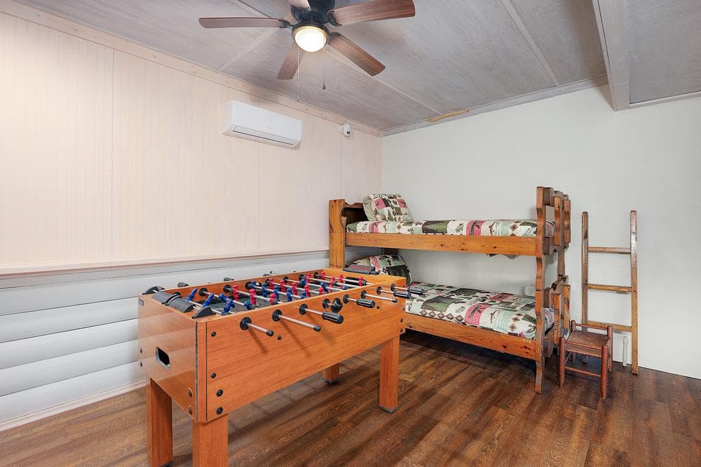 173 Mountain Laurel Lane, Ellijay GA 30536 - Photo