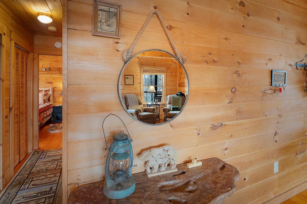 173 Mountain Laurel Lane, Ellijay GA 30536 - Photo