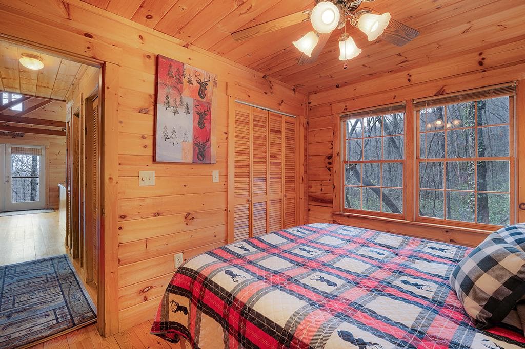 173 Mountain Laurel Lane, Ellijay GA 30536 - Photo