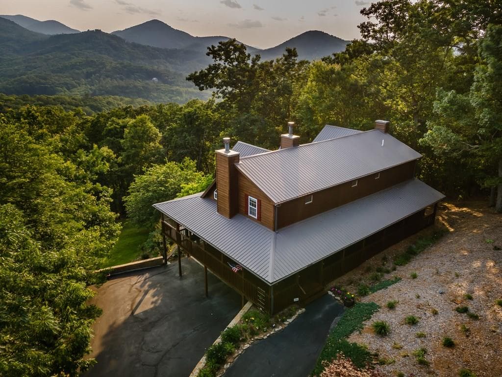 349 Moon Shadow View N, Blairsville GA 30512 - Primary photo
