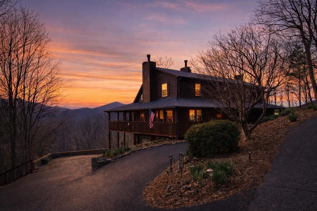 349 Moon Shadow View N, Blairsville GA 30512 - Photo