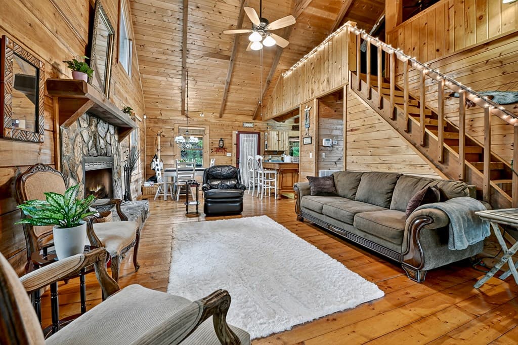 430 Chestnut Ridge, Blue Ridge GA 30513 - Photo