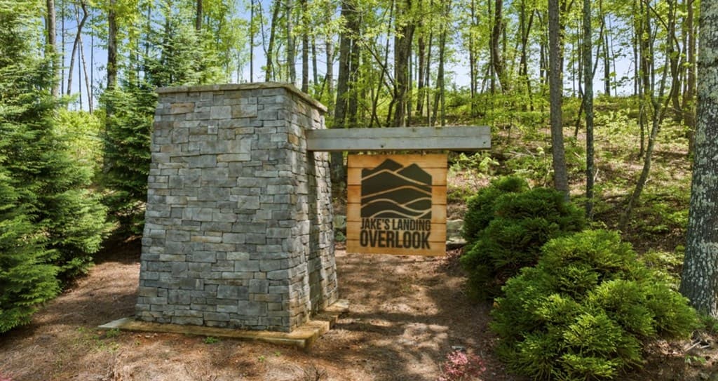 497 S Jakes Landing Way, Ellijay GA 30540 - Photo