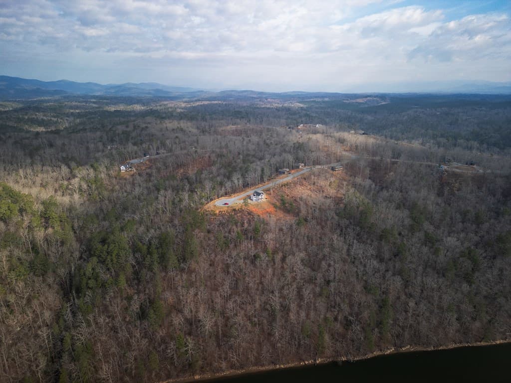 497 S Jakes Landing Way, Ellijay GA 30540 - Photo