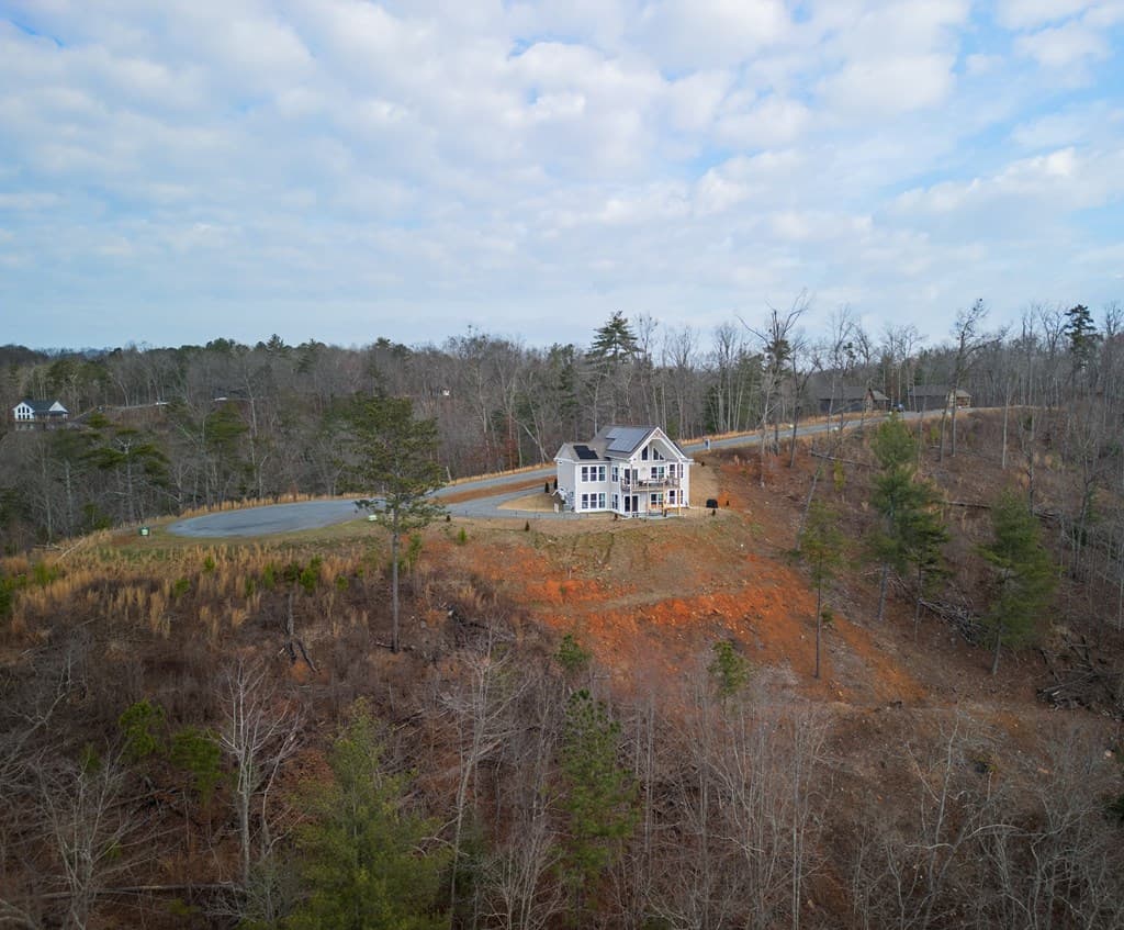 497 S Jakes Landing Way, Ellijay GA 30540 - Photo
