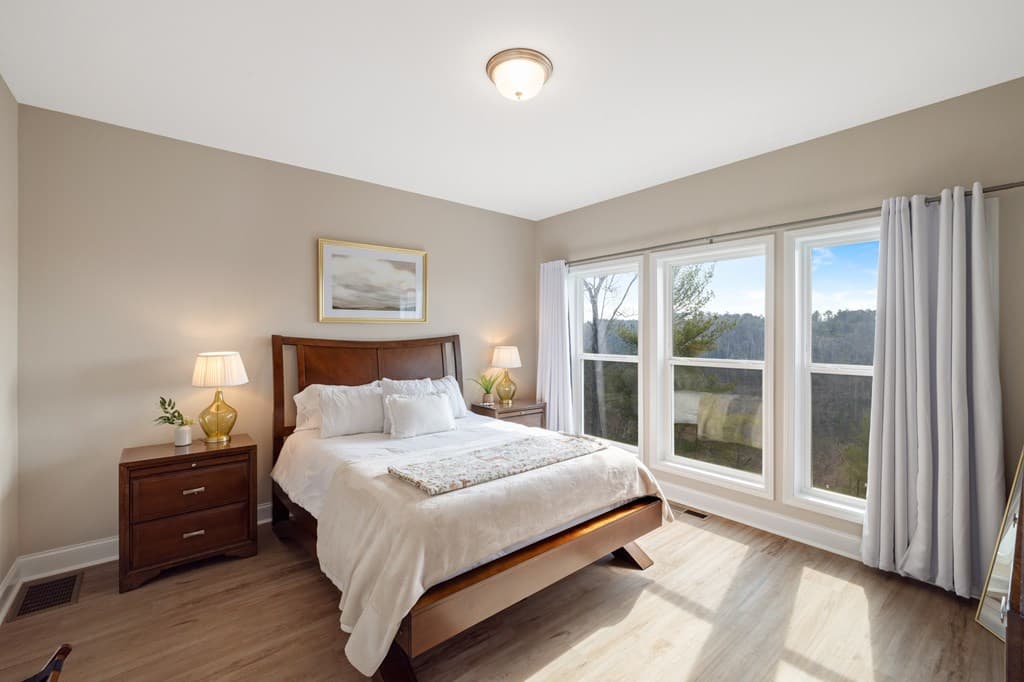 497 S Jakes Landing Way, Ellijay GA 30540 - Photo