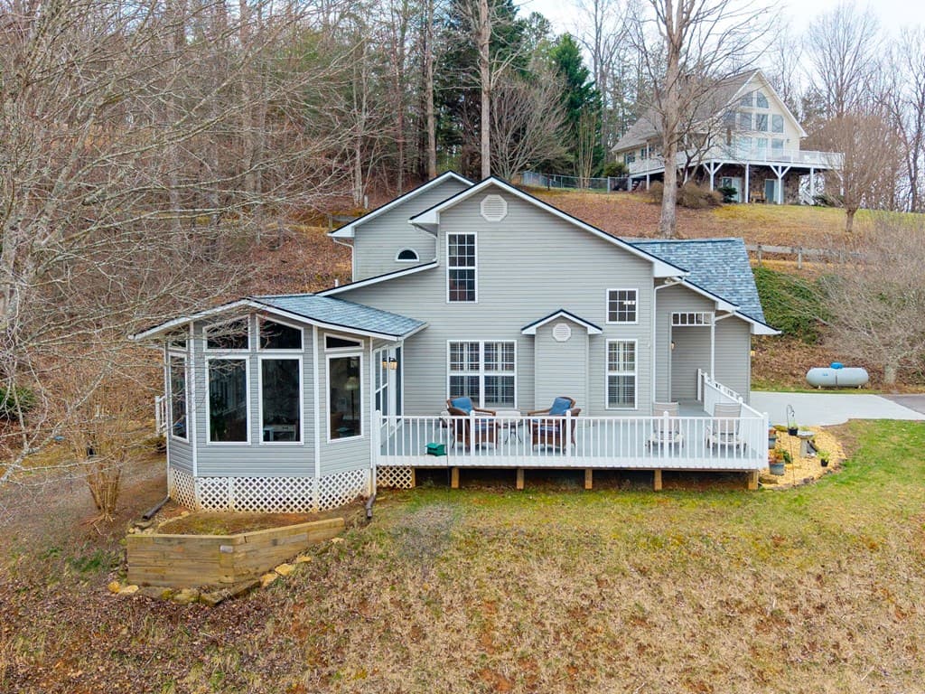 295 White Oak Drive, Warne NC 28909 - Photo