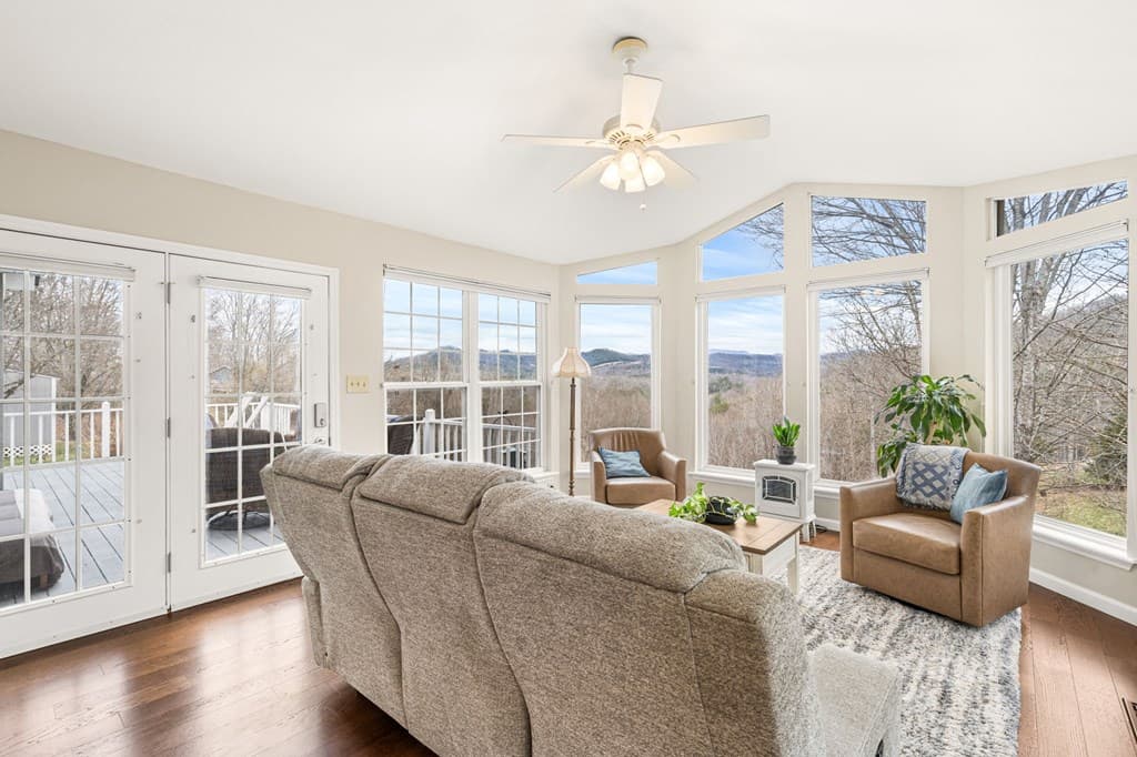 295 White Oak Drive, Warne NC 28909 - Photo