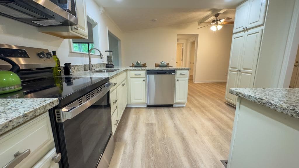 600 Lakeside Drive, Blairsville GA 30512 - Photo