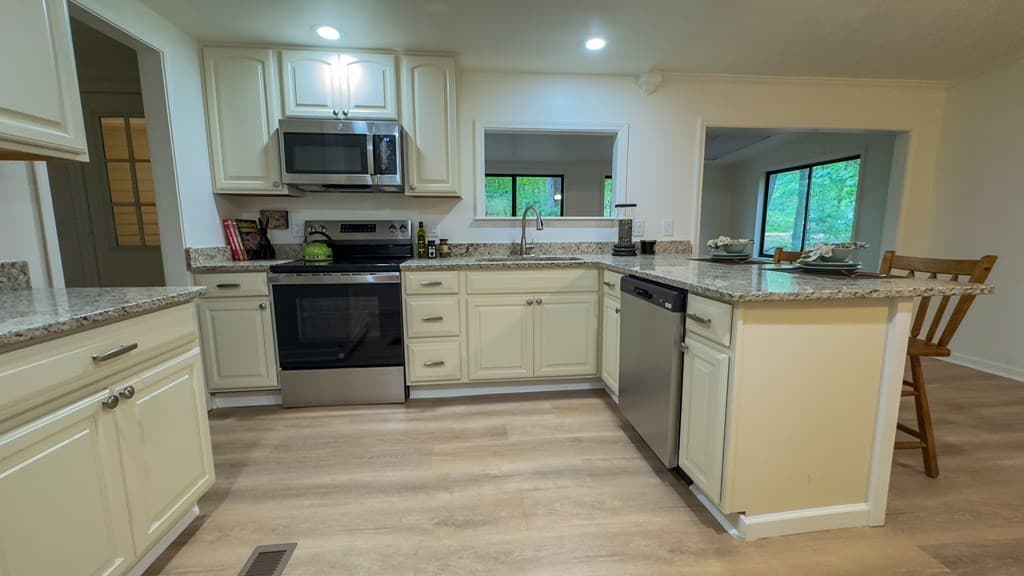 600 Lakeside Drive, Blairsville GA 30512 - Photo