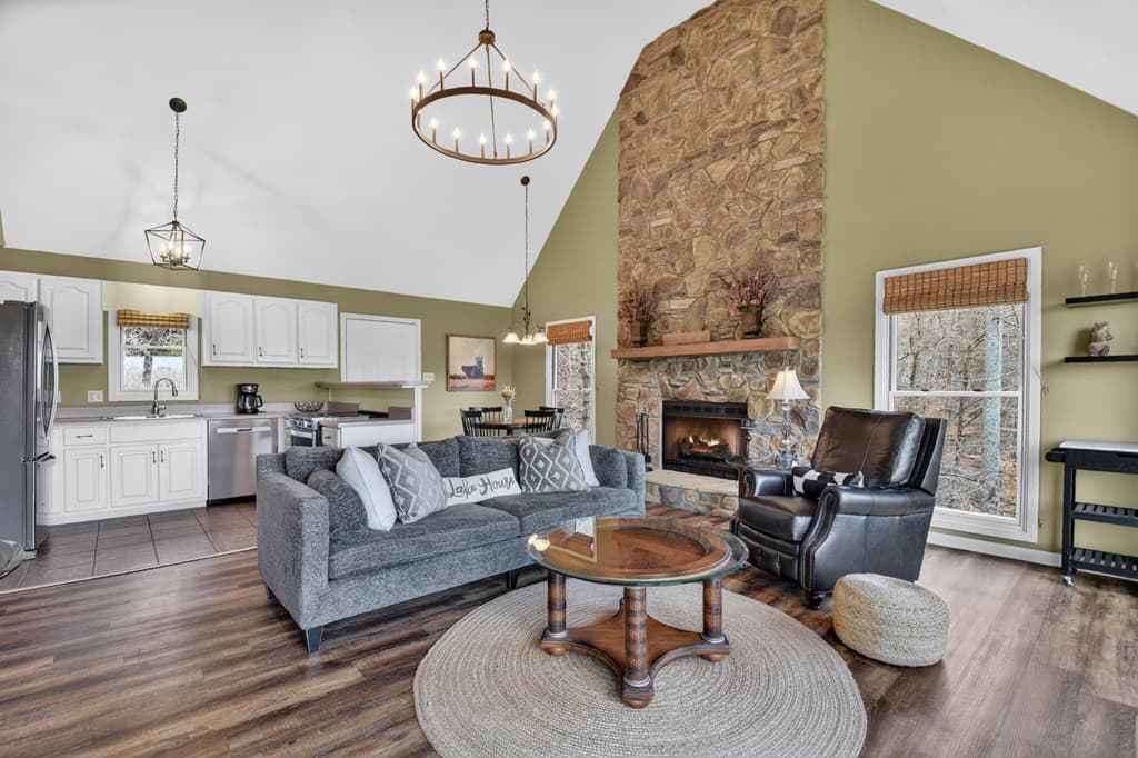 250 Noah Circle, Ellijay GA 30540 - Photo