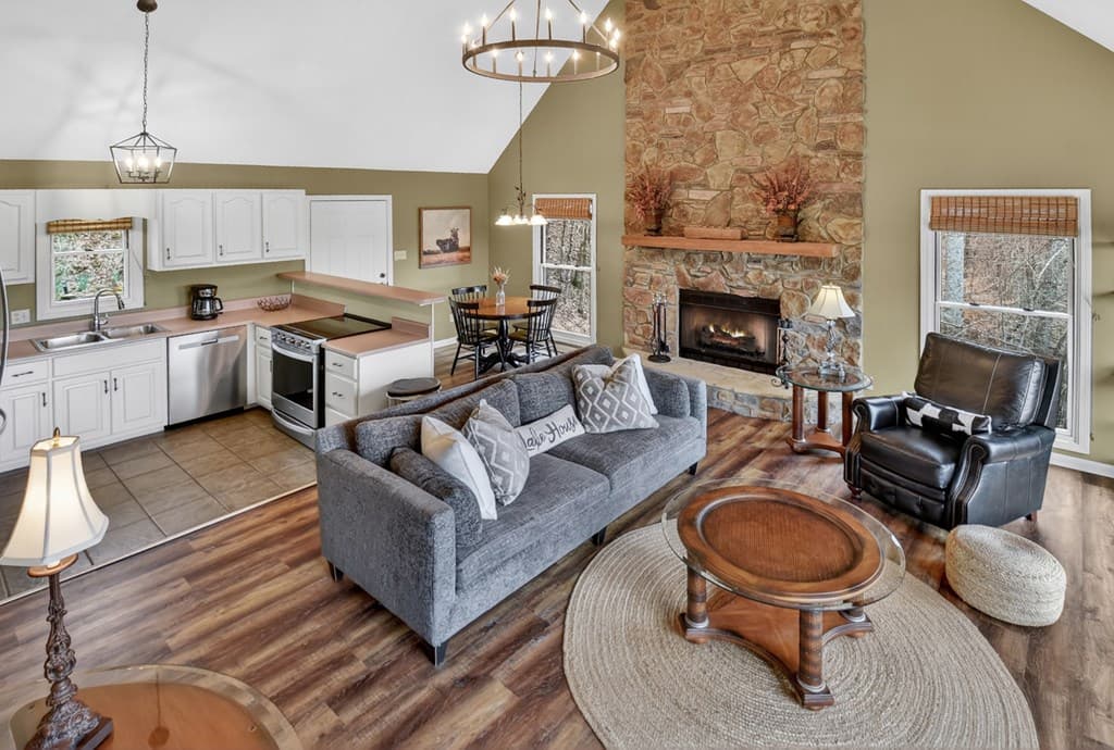 250 Noah Circle, Ellijay GA 30540 - Photo
