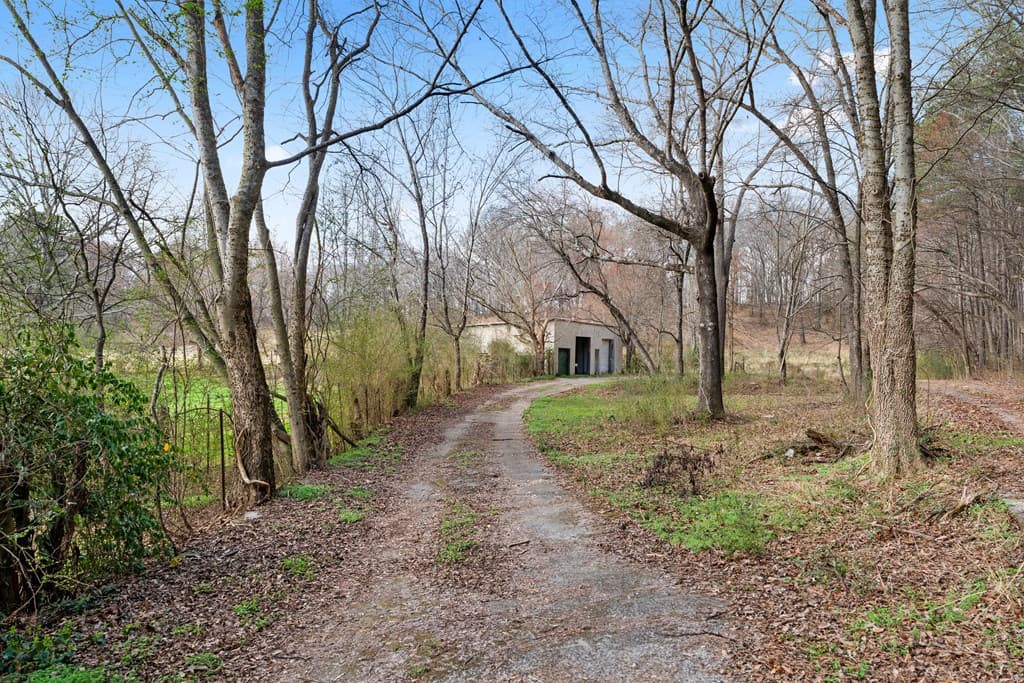 174 Cline Drive, Cartersville GA 30120 - Photo