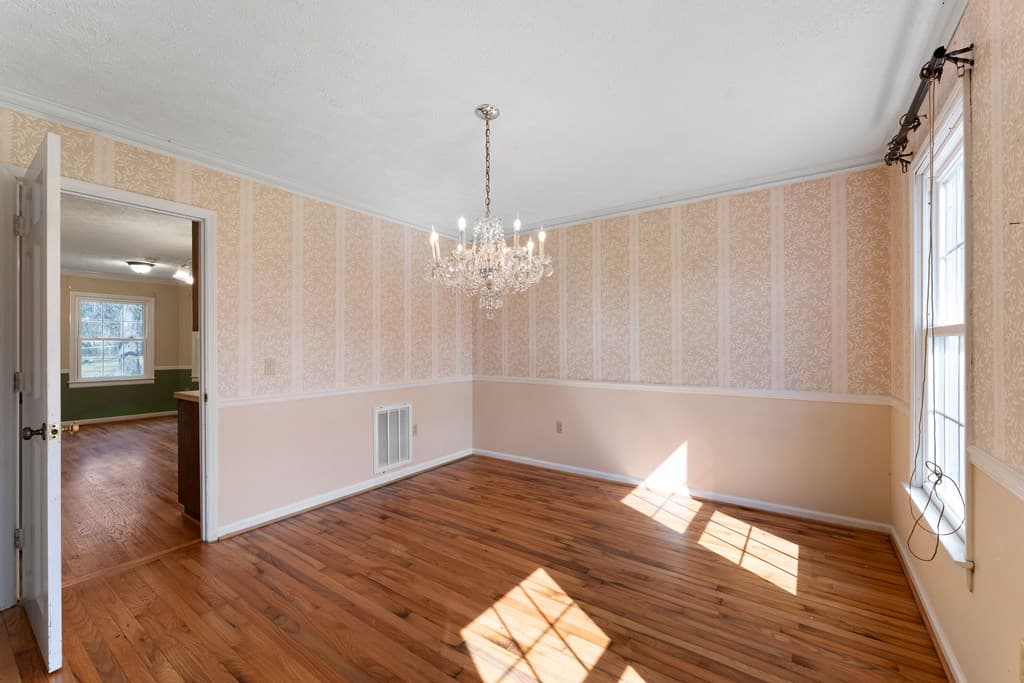 174 Cline Drive, Cartersville GA 30120 - Photo