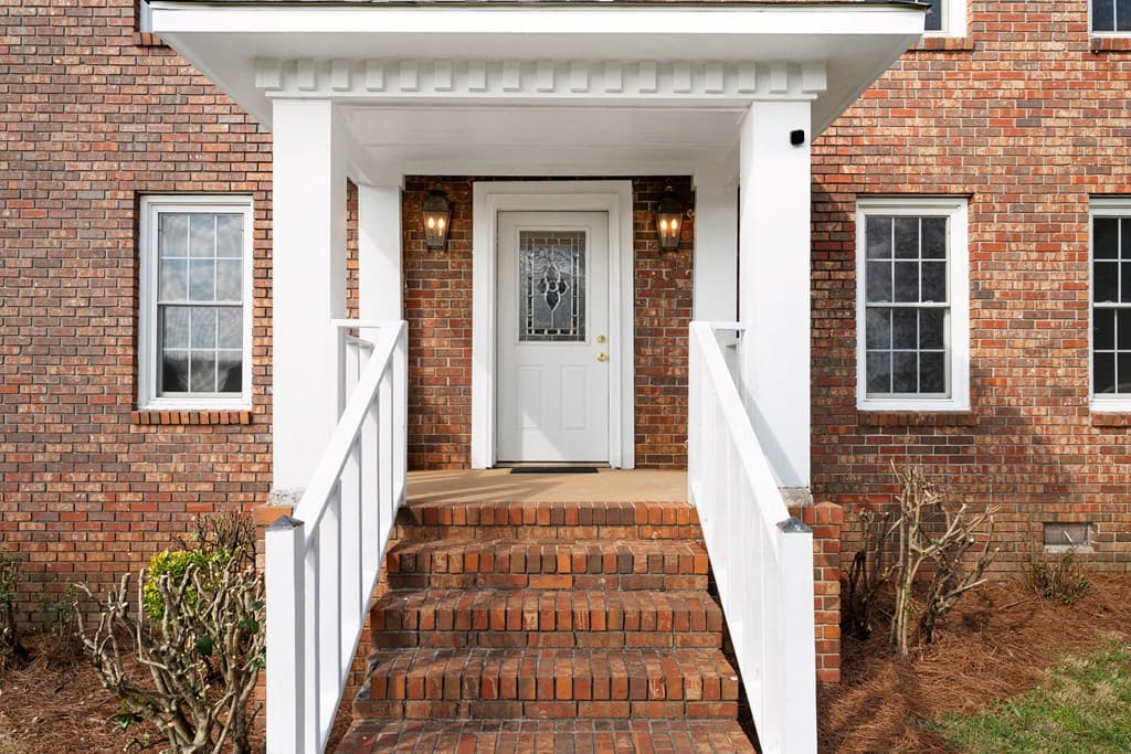 174 Cline Drive, Cartersville GA 30120 - Photo