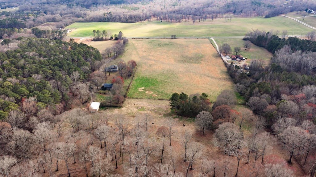 174 Cline Drive, Cartersville GA 30120 - Photo