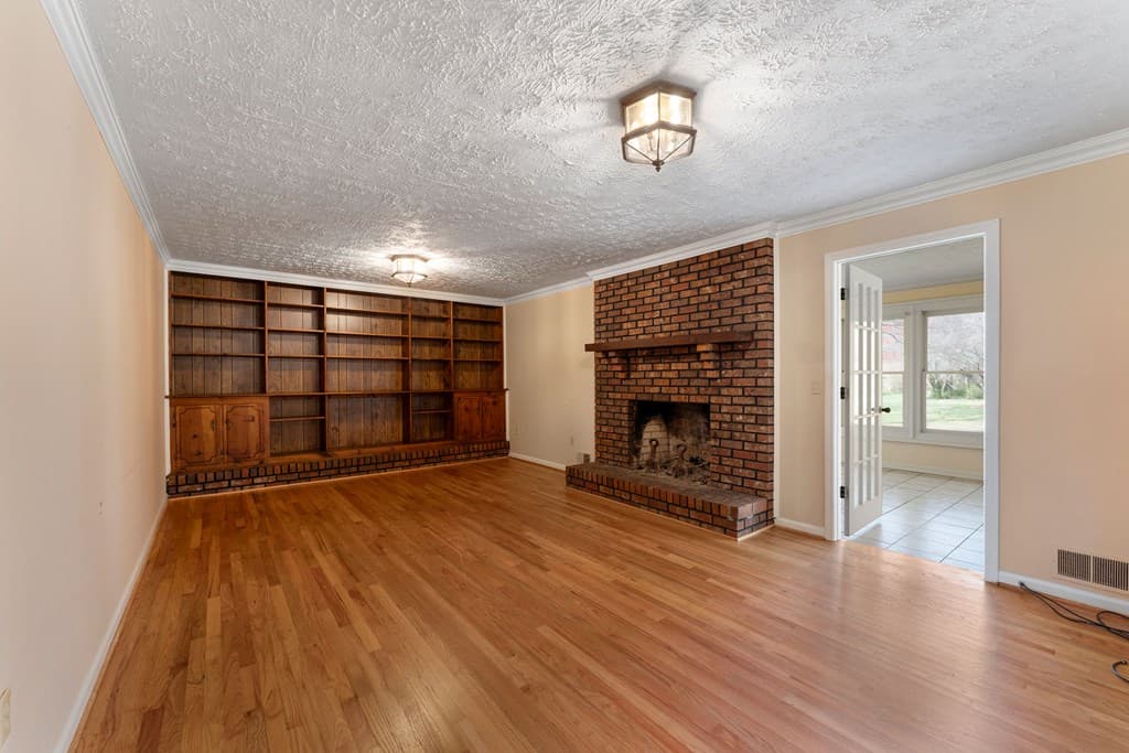 174 Cline Drive, Cartersville GA 30120 - Photo