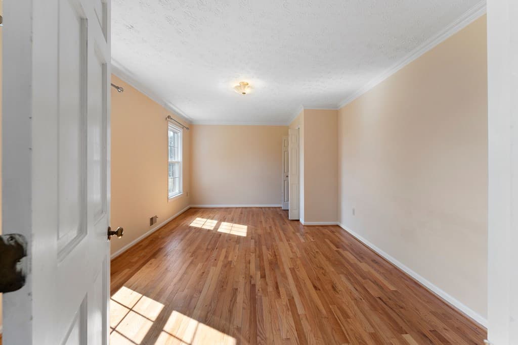 174 Cline Drive, Cartersville GA 30120 - Photo
