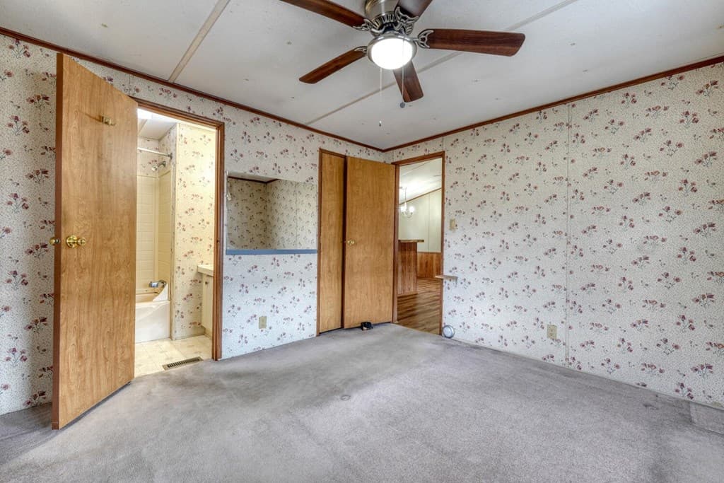 240 Ruby Lake Drive N, Hiawassee GA 30546 - Photo