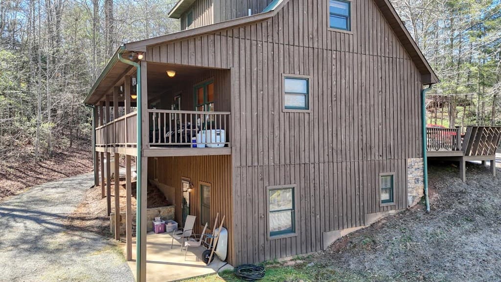 4852 Hf Lyons Road, Hiawassee GA 30546 - Photo