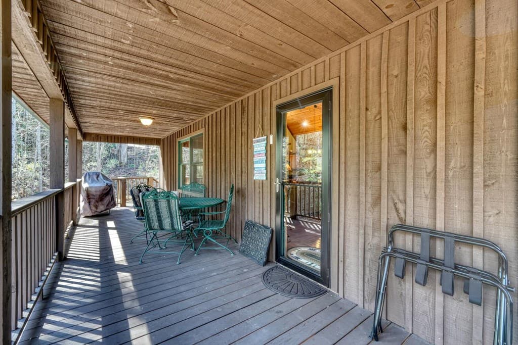 4852 Hf Lyons Road, Hiawassee GA 30546 - Photo