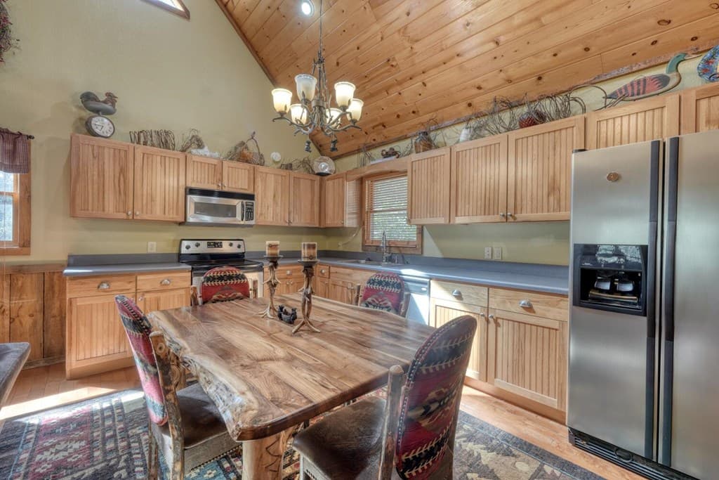 4852 Hf Lyons Road, Hiawassee GA 30546 - Photo