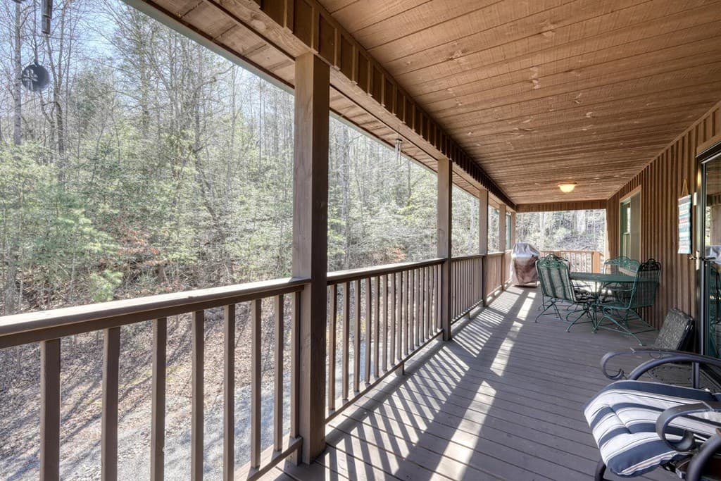 4852 Hf Lyons Road, Hiawassee GA 30546 - Photo