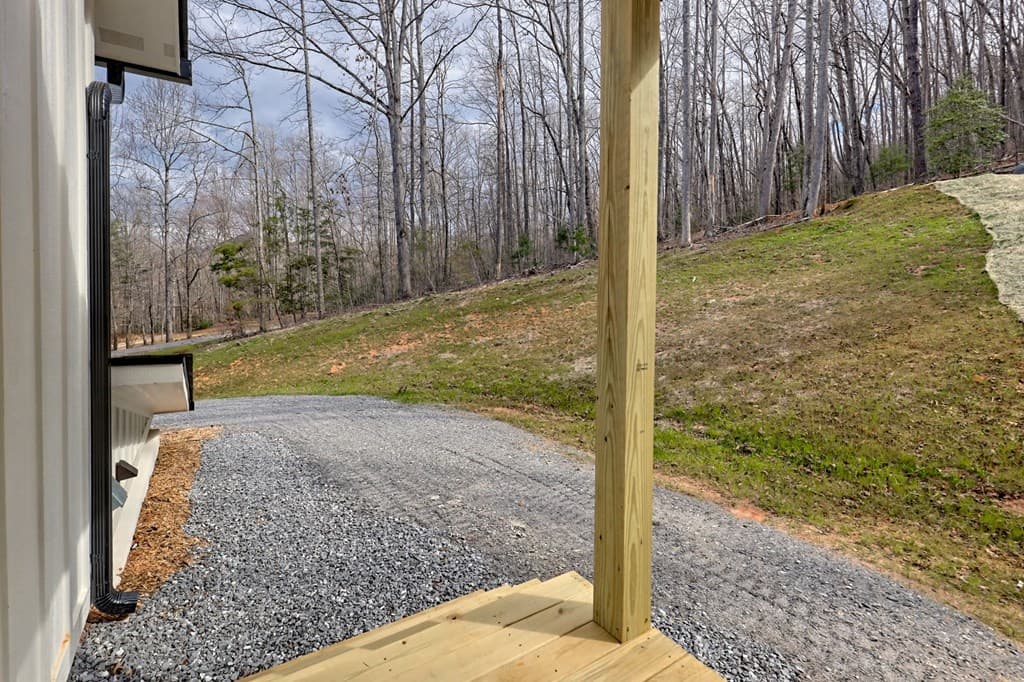 472 Hogsed Drive, Hayesville NC 28904 - Photo