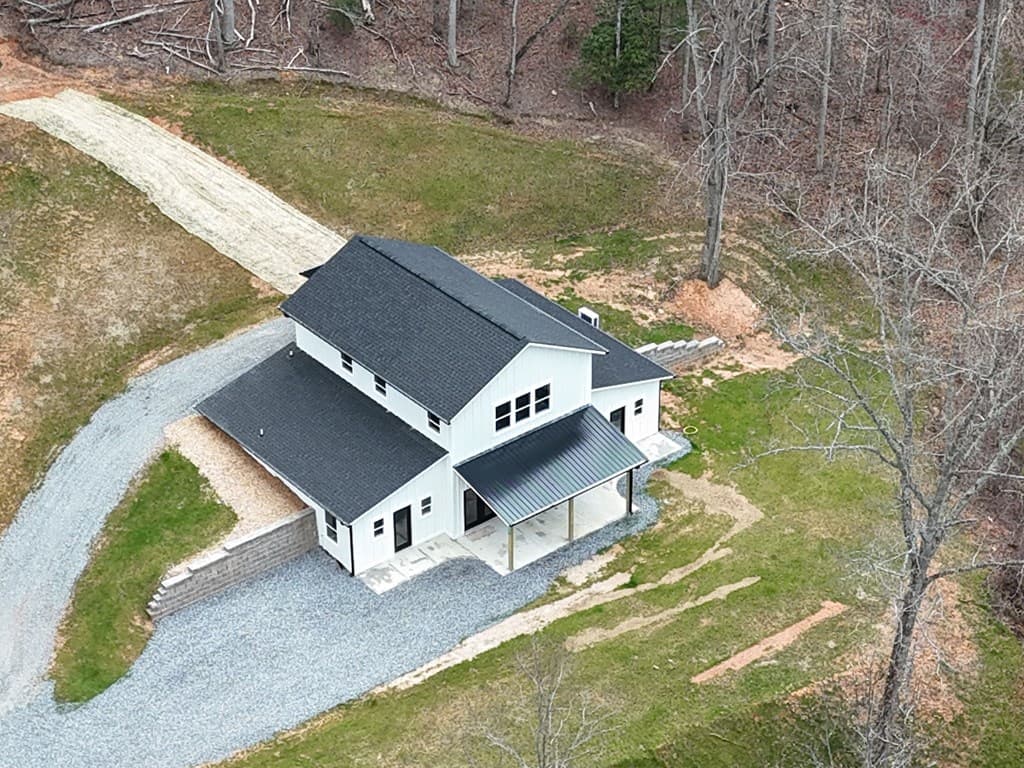 472 Hogsed Drive, Hayesville NC 28904 - Photo