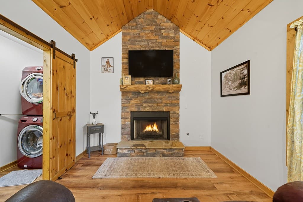 415 Woods Road, Talking Rock GA 30175 - Photo