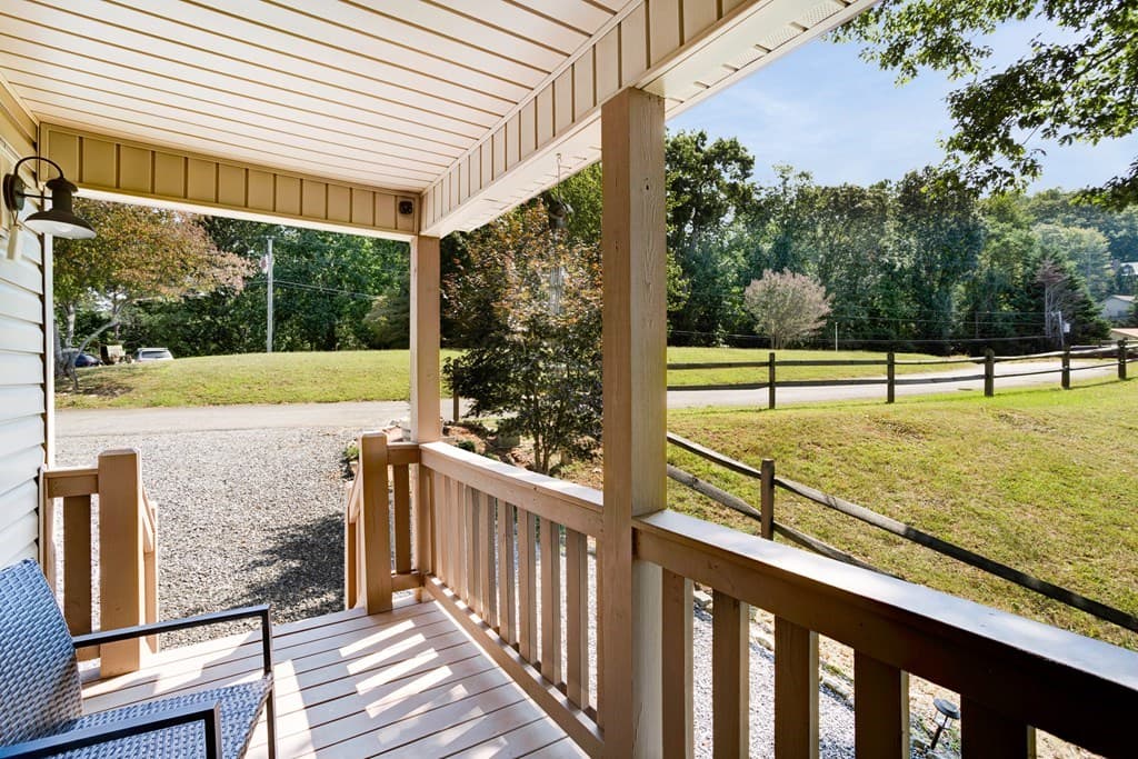 379 Chancey Drive, Hiawassee GA 30546 - Photo