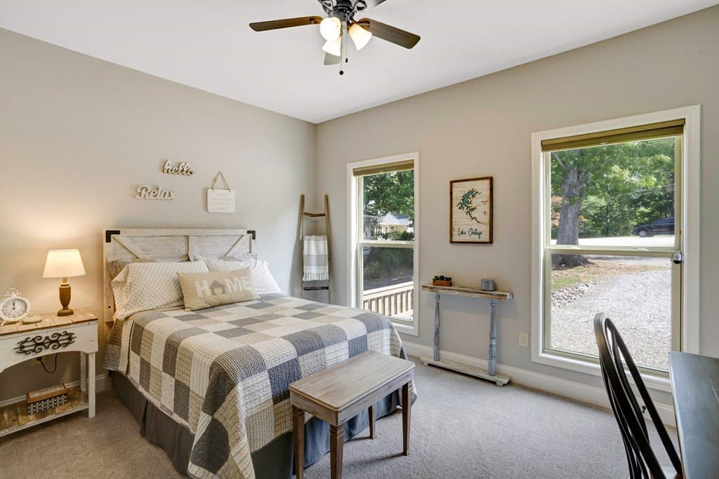 379 Chancey Drive, Hiawassee GA 30546 - Photo