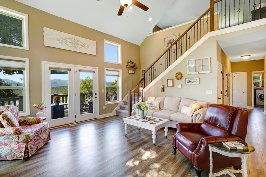 379 Chancey Drive, Hiawassee GA 30546 - Photo