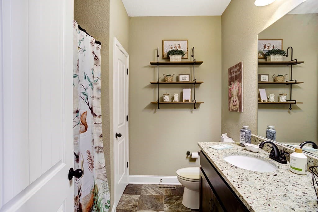379 Chancey Drive, Hiawassee GA 30546 - Photo
