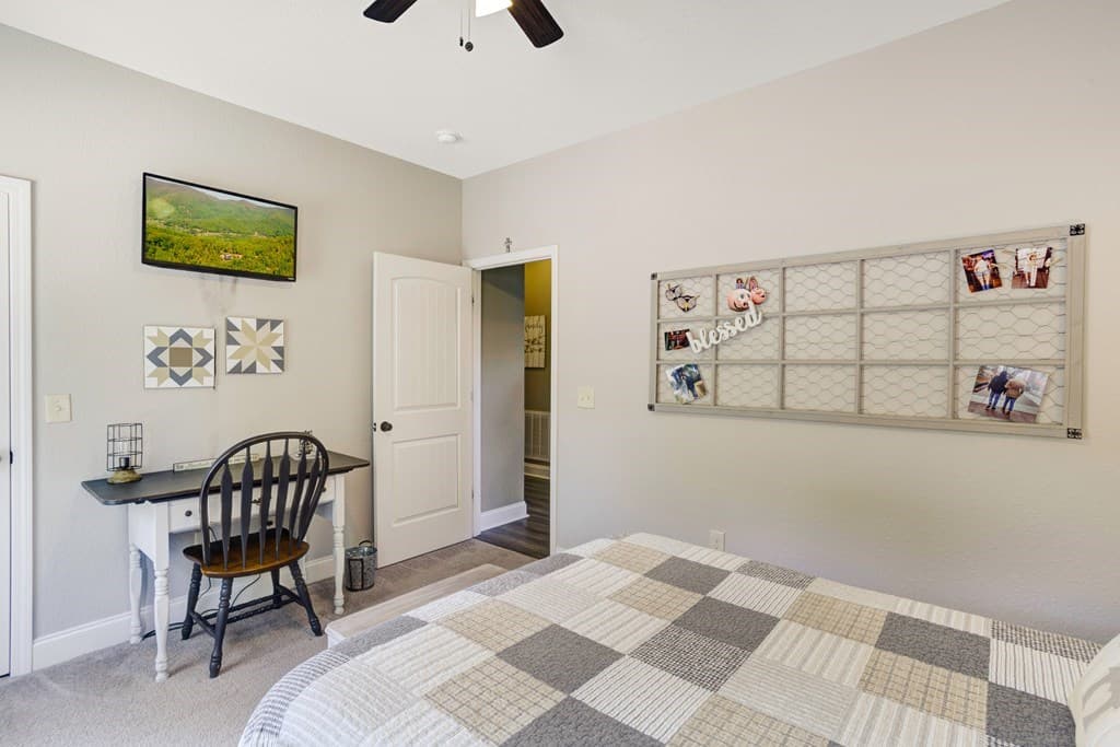 379 Chancey Drive, Hiawassee GA 30546 - Photo