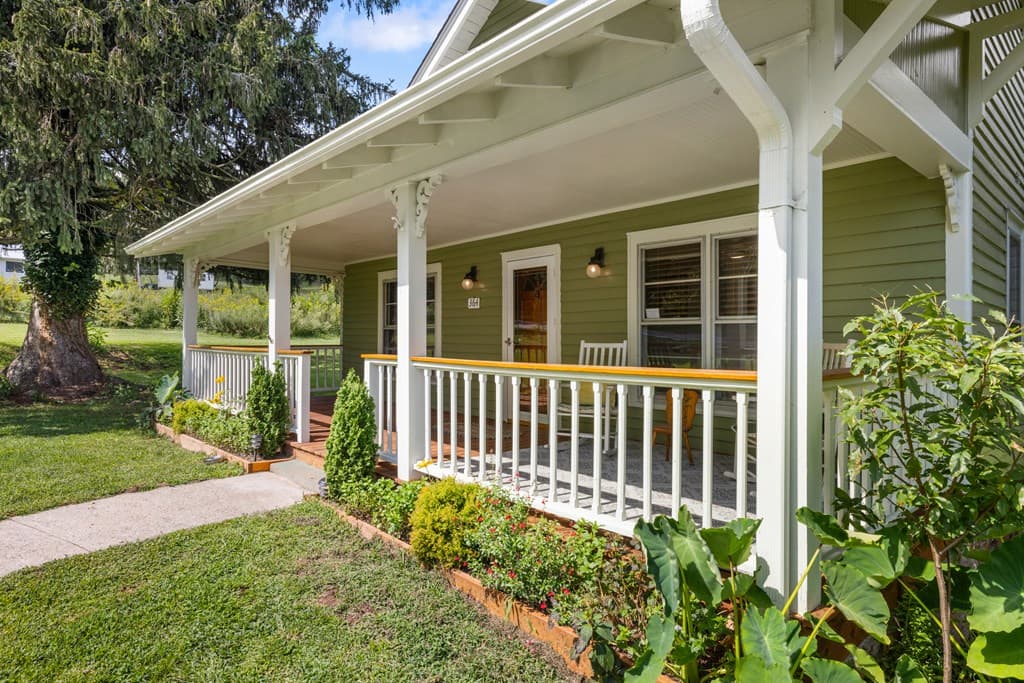 364 Hiawassee Street, Hayesville NC 28904 - Photo