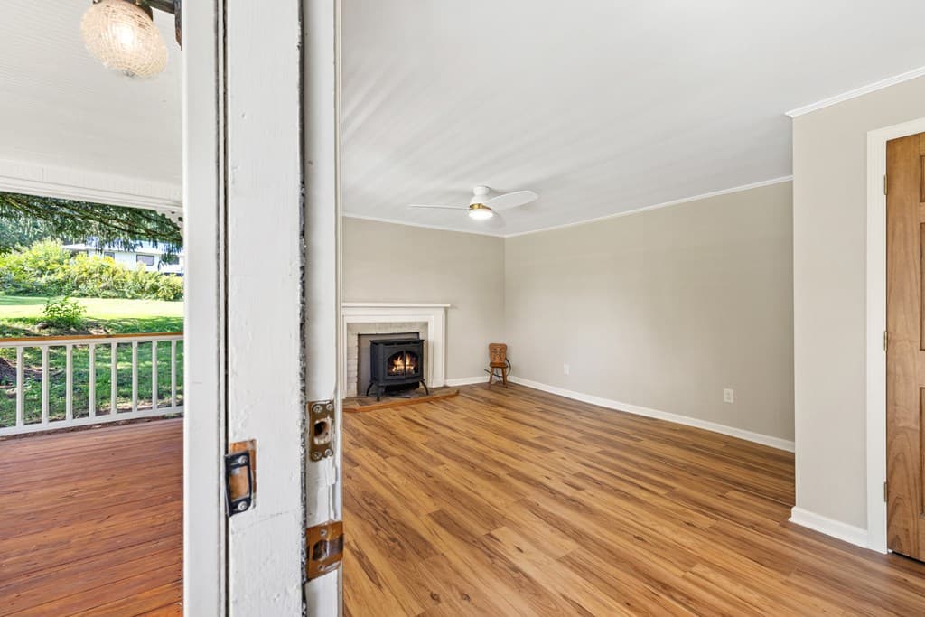 364 Hiawassee Street, Hayesville NC 28904 - Photo
