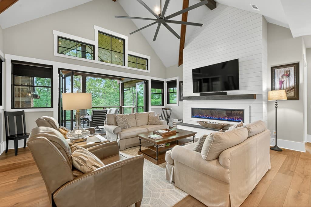 658 Old Toccoa Loop, Mineral Bluff GA 30559 - Photo