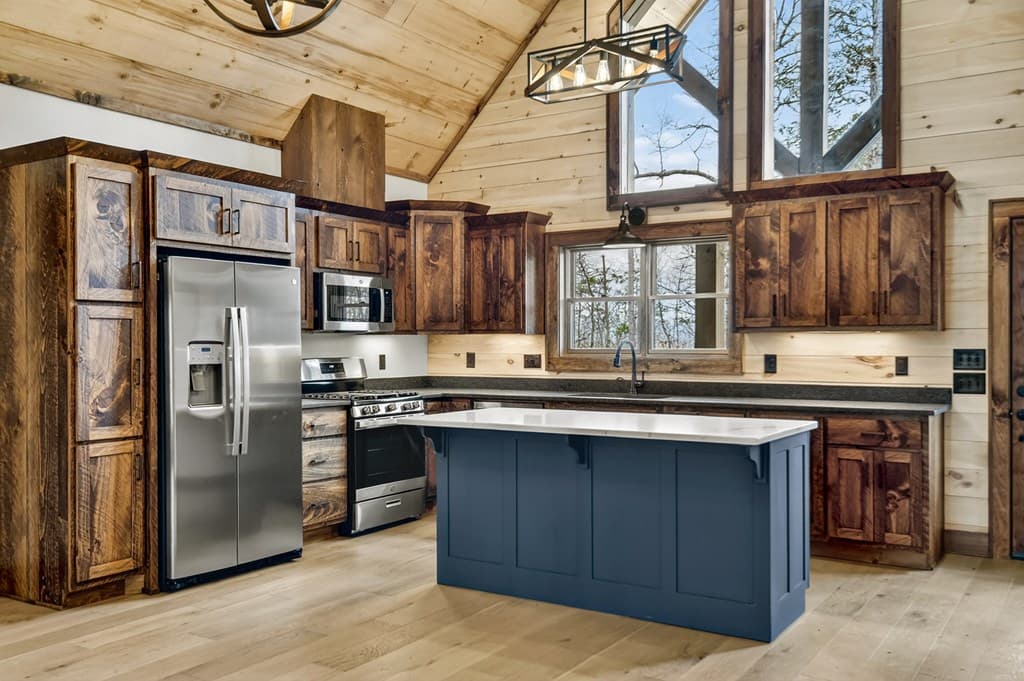 223 Bent Wood Lane, Blue Ridge GA 30513 - Photo