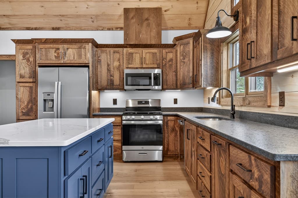 223 Bent Wood Lane, Blue Ridge GA 30513 - Photo