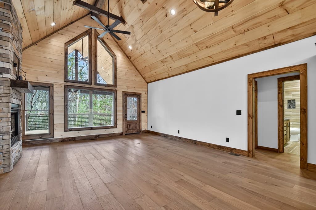 223 Bent Wood Lane, Blue Ridge GA 30513 - Photo