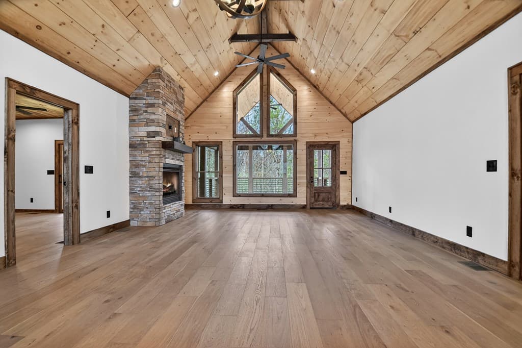 223 Bent Wood Lane, Blue Ridge GA 30513 - Photo