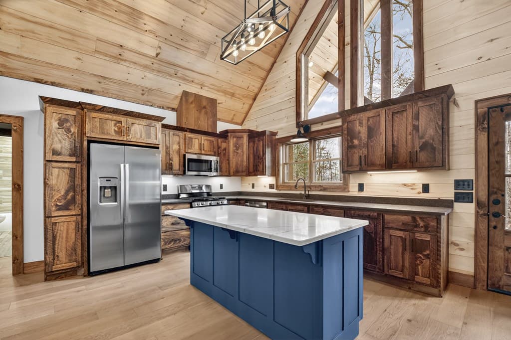 223 Bent Wood Lane, Blue Ridge GA 30513 - Photo